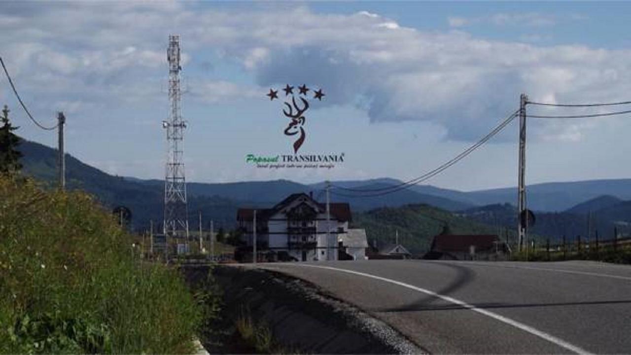 פיאטרה פנטנלה Popasul Transilvania מראה חיצוני תמונה